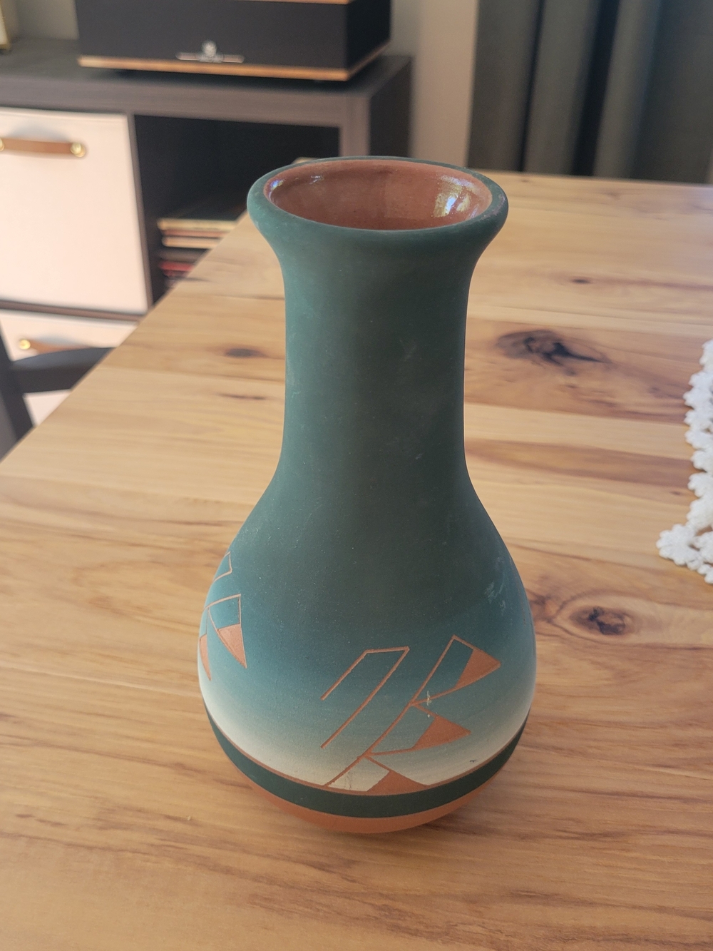 VTG Sioux Native American Pottery Vase Signed S. Thunder Teal Ombre Geometric